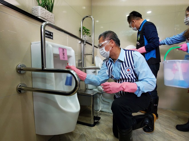 Kh&aacute;ch Việt trầm trồ khi bước v&agrave;o nh&agrave; sinh c&ocirc;ng cộng ở Đ&agrave;i Loan, nhận x&eacute;t: "Hiếm ở đ&acirc;u được thế n&agrave;y!" - Ảnh 6.