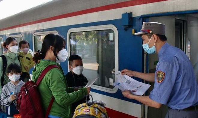 Đường sắt Việt Nam ph&aacute;t th&ocirc;ng b&aacute;o cận Tết Nguy&ecirc;n đ&aacute;n: Nhiều quy định kh&aacute;c hẳn ng&agrave;y thường- Ảnh 3.