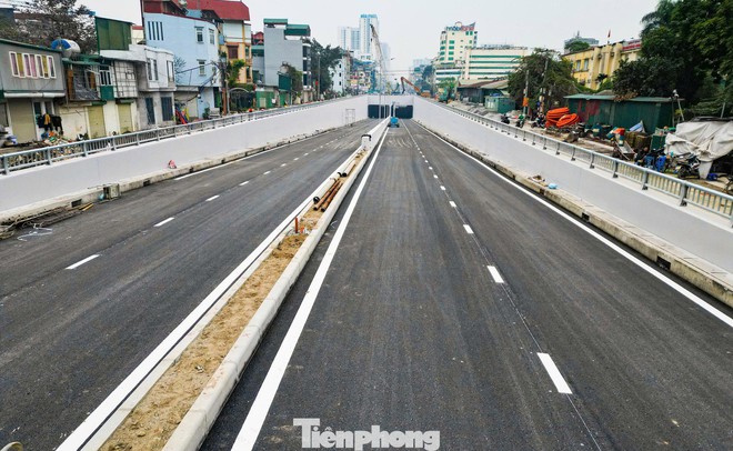 Cận cảnh hầm chui 778 tỷ 'giải cứu' điểm đen &ugrave;n tắc Giải Ph&oacute;ng - Ảnh 4.