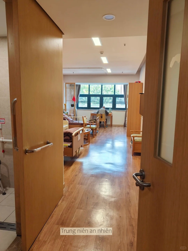 Xuất hiện viện dưỡng lão phòng như chung cư, giá phòng từ hơn 16 triệu đồng/tháng, - Ảnh 4.