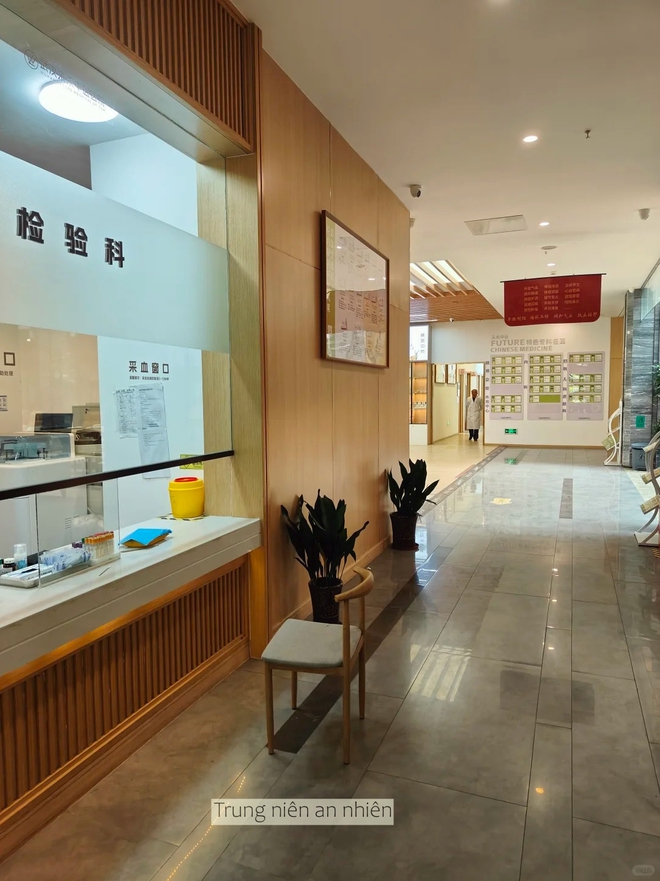 Xuất hiện viện dưỡng lão phòng như chung cư, giá phòng từ hơn 16 triệu đồng/tháng, - Ảnh 12.