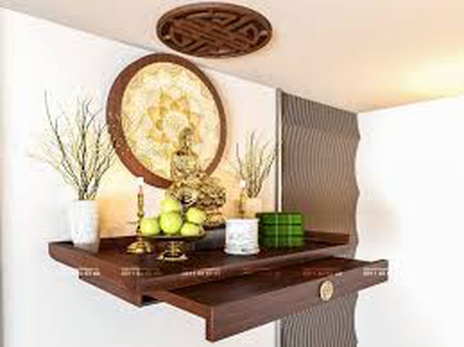 Cảnh nàng dâu thắp hương trong nhà phố cổ Hà Nội hút gần 6 triệu lượt xem - Ảnh 4.