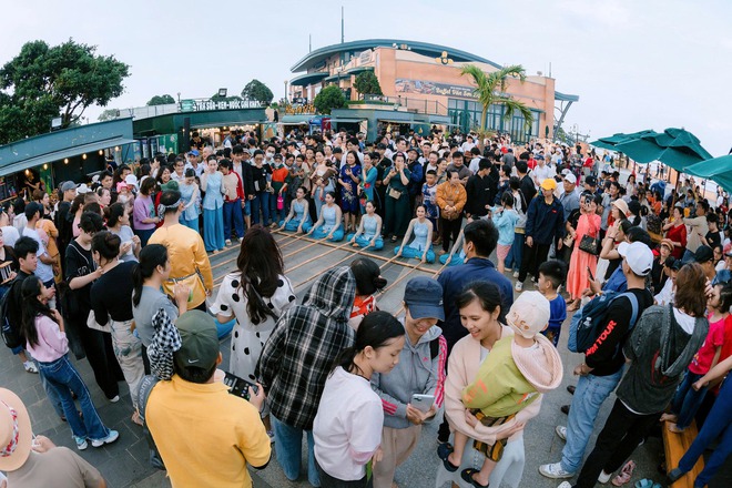 Tin rất vui: Xuyên lễ 30/4, toàn bộ người dân Việt Nam được mua sắm tại đây mà không cần dùng tiền - Ảnh 6.