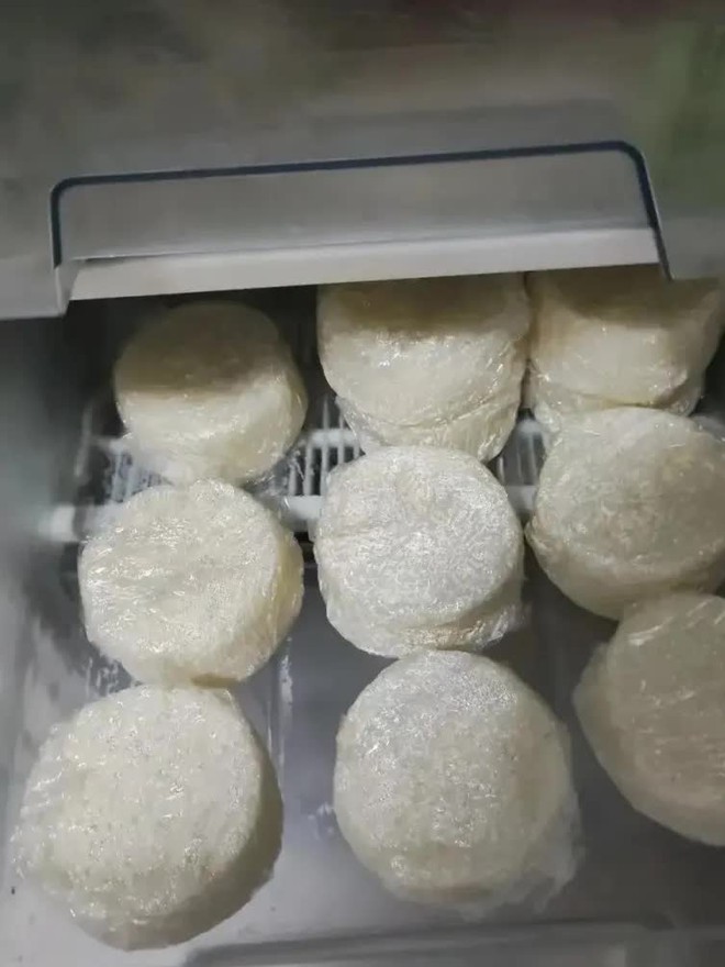 Cơm nguội không ăn hết nên để ngăn đá hay ngăn mát tủ lạnh? Thì ra nhiều người đang làm sai - Ảnh 4.