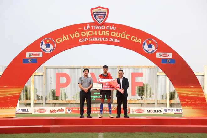 U17 Việt Nam l&agrave;m n&ecirc;n lịch sử, VFF thưởng lớn v&agrave; tri &acirc;n những người &acirc;m thầm g&oacute;p sức - Ảnh 3.