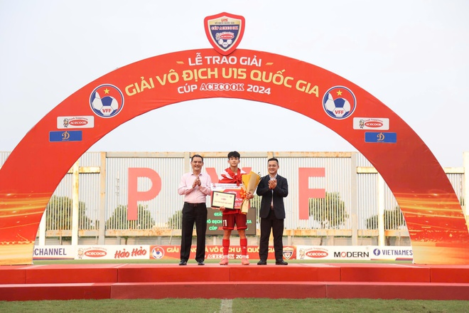 U17 Việt Nam l&agrave;m n&ecirc;n lịch sử, VFF thưởng lớn v&agrave; tri &acirc;n những người &acirc;m thầm g&oacute;p sức - Ảnh 2.
