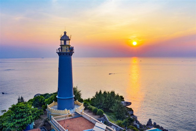 Bãi biển có đường dẫn tới như nước ngoài, nhiều người phải thốt lên: Không tin đây là Việt Nam! - Ảnh 6.