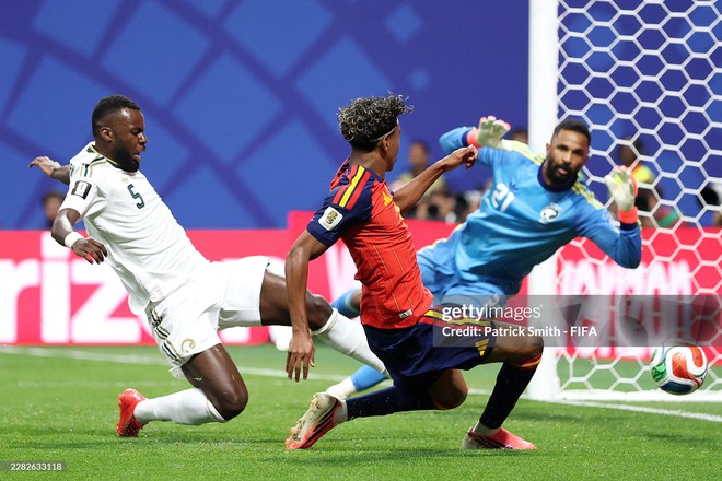 [DIỄN BIẾN] T&acirc;y Ban Nha 4-0 Saudi Arabia: Đại diện ch&acirc;u &Aacute; "tan hoang" trước cường địch ch&acirc;u &Acirc;u - Ảnh 8.