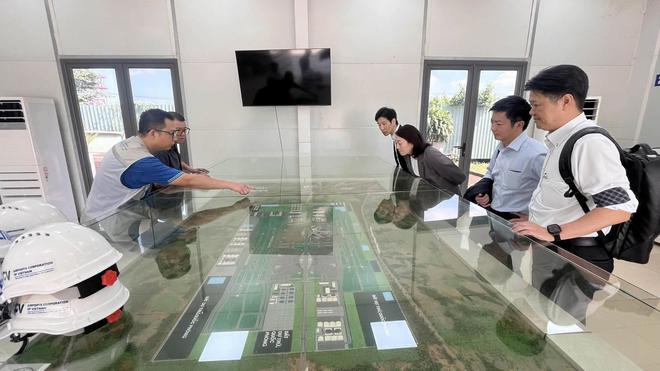 Hàng loạt 'ông lớn' hàng không quốc tế đổ về 'phi trường tỷ đô' của Việt Nam trước ngày trọng đại - Ảnh 4.