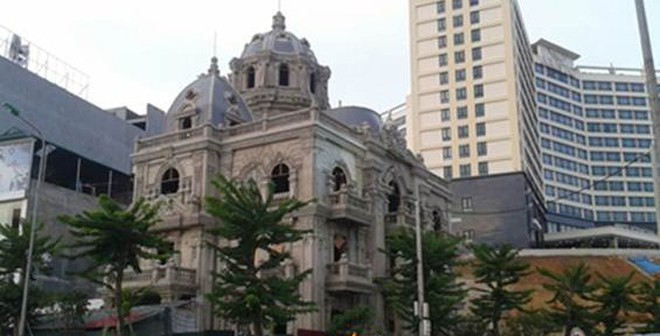 3 20140915090706 d3 1410768268897 57 0 345 565 crop 1410768991883 - Đại gia tỉnh lẻ chơi l&acirc;u đ&agrave;i, d&acirc;n gi&agrave;u H&agrave; Nội l&oacute;a mắt
