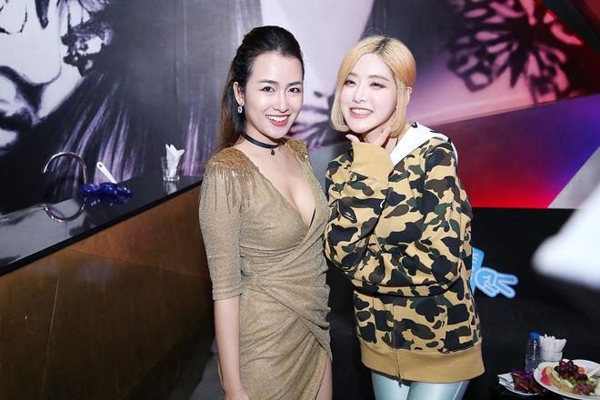 Trang Moon đọ vẻ sexy với DJ nóng bỏng số 1 Hàn Quốc - Ảnh 9.