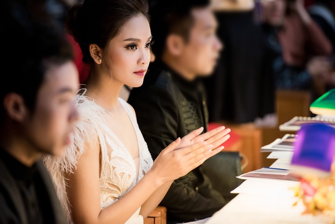 Hoa hậu Ngọc Hân xuất hiện chớp nhoáng tại sự kiện - Ảnh 6.