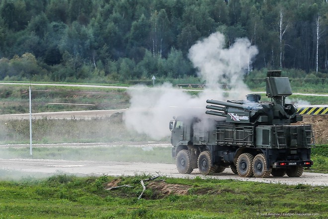 ẢNH+VIDEO: Khí tài quân sự Nga trình diễn tại Army-2016 - Ảnh 4.