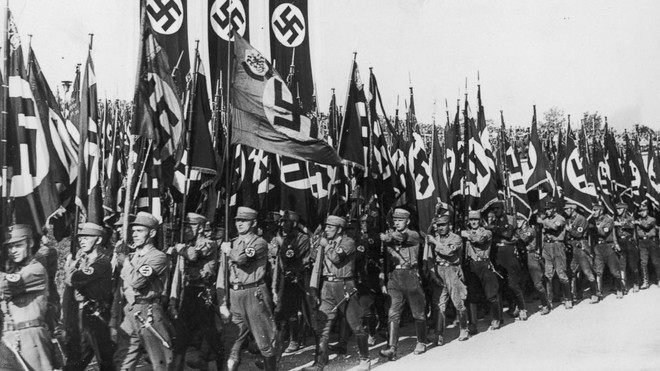 Các nhà khảo cổ khám phá ra bí mật khủng khiếp của Hitler - Ảnh 2.