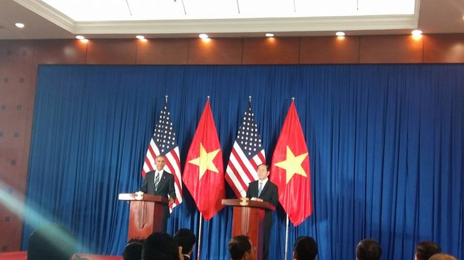 Toàn cảnh cuộc họp báo chung của Chủ tịch nước Trần Đại Quang và Tổng thống Obama - Ảnh 3.
