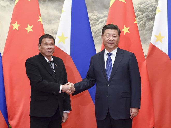 Duterte mới sang thăm, TQ đã mơ tưởng hão huyền địa vị thiên triều thượng quốc Đông Á - Ảnh 1.