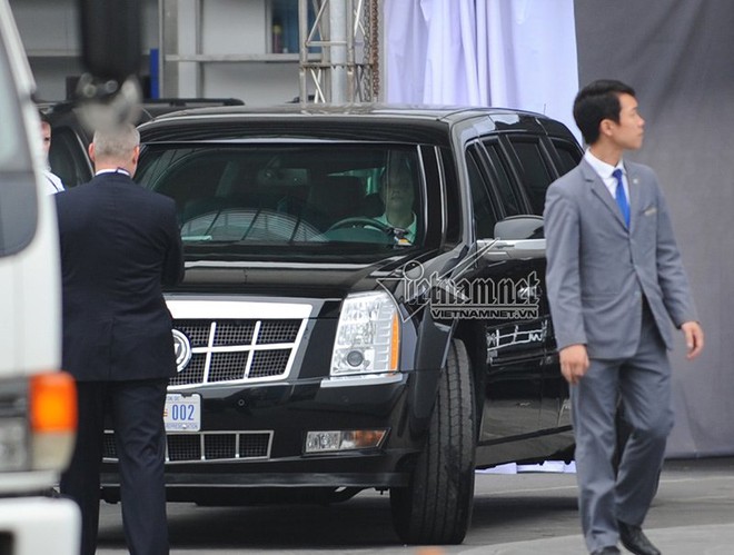 Nữ tài xế lái Cadillac One cho Tổng thống Obama ở HN - Ảnh 4.