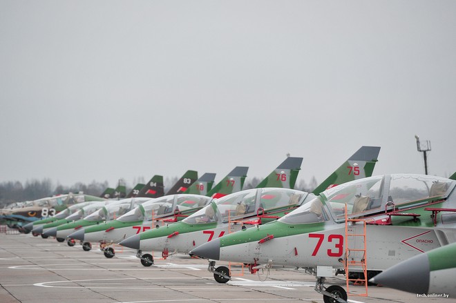 [ẢNH] Belarus nhận thêm số lượng lớn chiến đấu cơ Yak-130 từ Nga - Ảnh 15.