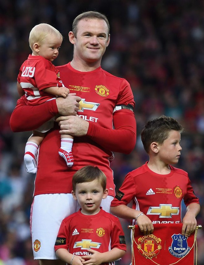 Biệt thự trăm tỷ của Rooney bị trộm đột nhập liều lĩnh - Ảnh 2.