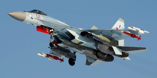 Nga cho vay 3 tỷ USD, quốc gia này bỏ qua Su-30MK2 lên thẳng Su-35: Quyết chặn lưỡi bò! - Ảnh 1.