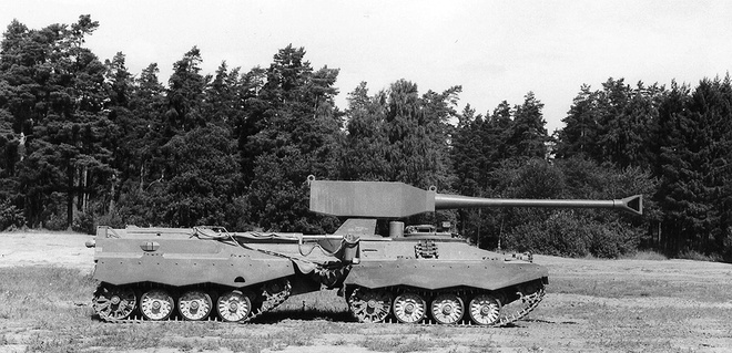 UDES XX 20 - Dự án xe tăng hạng nhẹ siêu độc đáo của Thụy Điển - Ảnh 3.