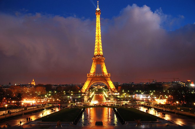 Tháp Eiffel và ký ức đáng quên về 2 lần bị rao bán! - Ảnh 4.