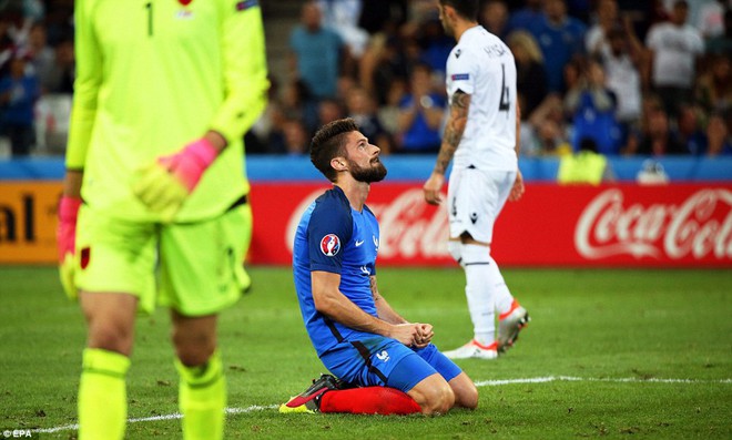 Pháp 2-0 Albania: Gà trống thắng hú vía sau 6 phút điên rồ - Ảnh 2.