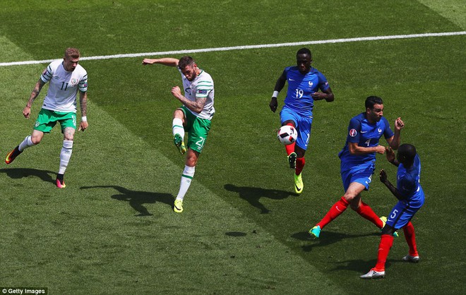 Pháp 2-1 CH Ireland: Cú ngã của sự ảo tưởng - Ảnh 6.