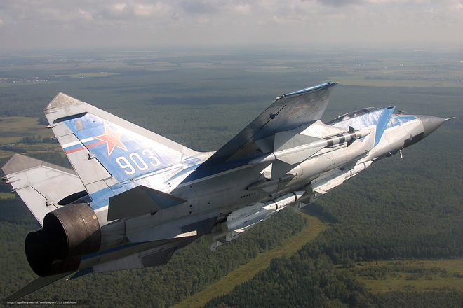 Niềm tự hào của không quân: Có MiG-31, kẻ địch khiếp sợ! - Ảnh 1.