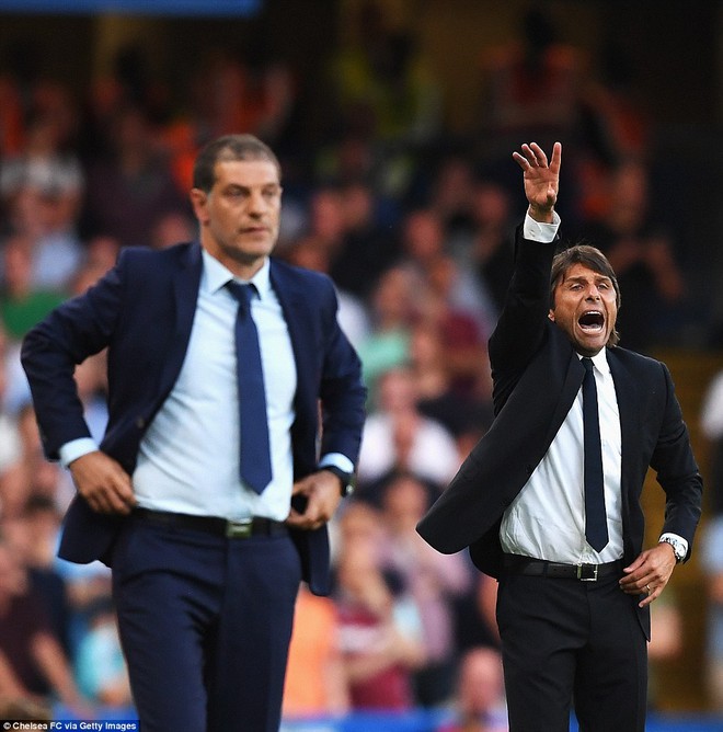 Conte phát cuồng, làm fan Chelsea choáng ngợp ở Stamford Bridge - Ảnh 4.