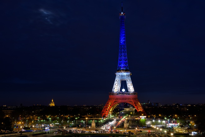 Tháp Eiffel và ký ức đáng quên về 2 lần bị rao bán! - Ảnh 5.