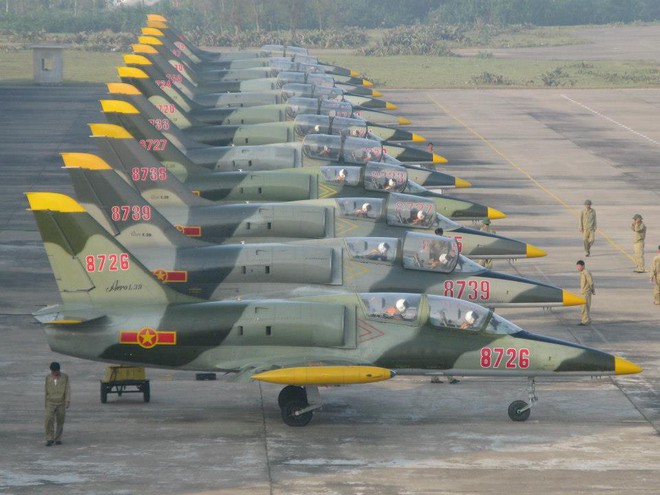 Rơi L-39, KQVN tăng tốc mua tiêm kích huấn luyện Yak-130 - Ảnh 1.