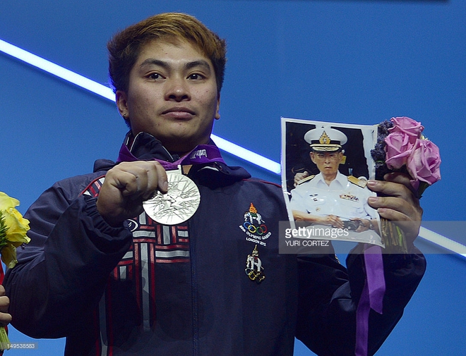 Nữ đô cử đầy... nam tính của đoàn Olympic Thái Lan - Ảnh 6.