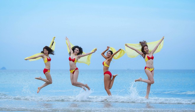 Bikini Vietjet lên sóng - Ảnh 6.