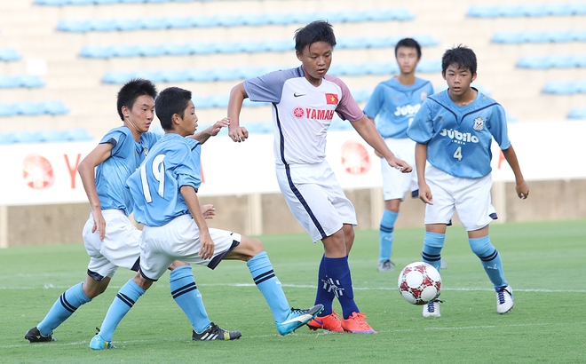 U.13 bóng đá học đường thua đội bóng trẻ của J.League - Ảnh 2.