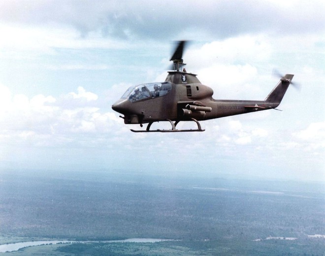 Giải mật vụ đặc nhiệm Spetsnaz GRU cướp trực thăng Cobra của Mỹ mang về Việt Nam - Ảnh 2.