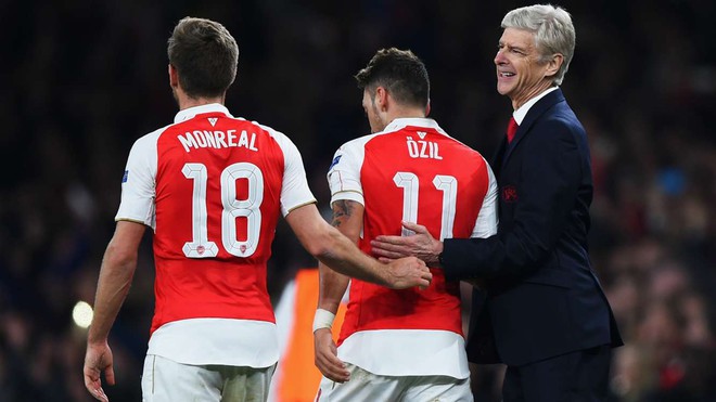 Giữ Wenger lại, và Arsenal sẽ mãi mãi là đội lót đường - Ảnh 2.