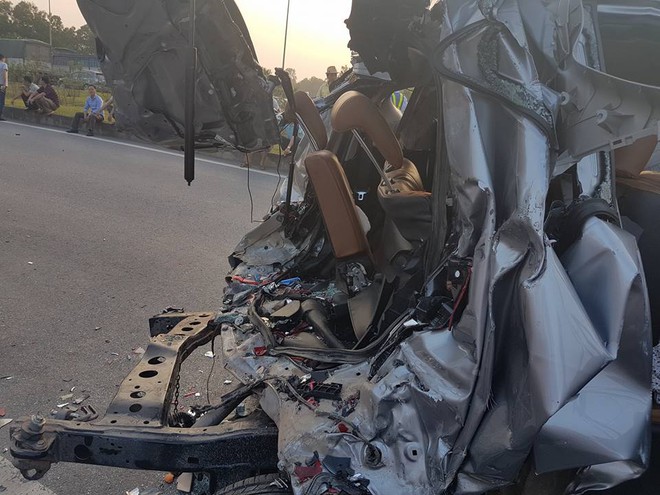 10 người thương vong trong vụ tai nạn nghiêm trọng trên cao tốc Hà Nội – Thái Nguyên - Ảnh 1.