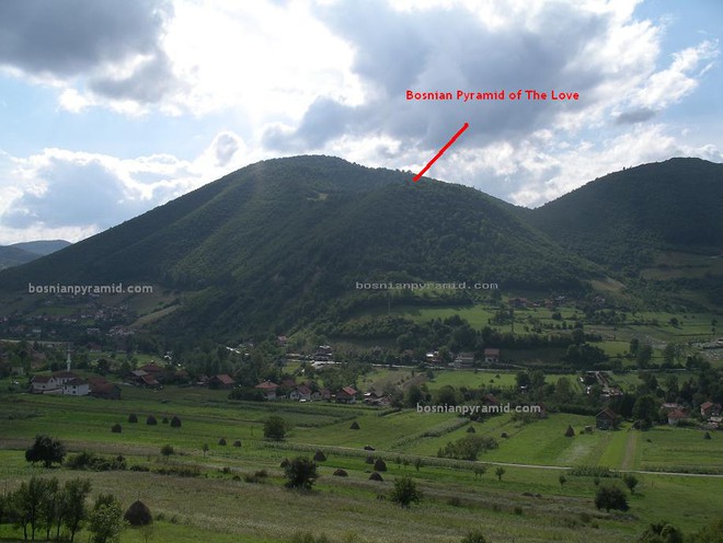 Những năng lượng siêu nhiên  trong thung lũng kim tự tháp Bosnia - Ảnh 3.