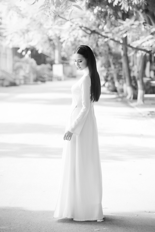 Vẻ đẹp mong manh của Hoa hậu Biển Thùy Trang - Ảnh 11.