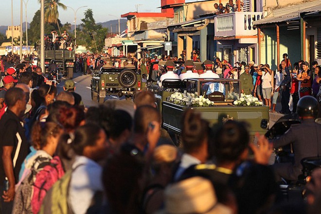 Hình ảnh ngôi mộ rất giản dị của Lãnh tụ Cuba Fidel Castro - Ảnh 11.