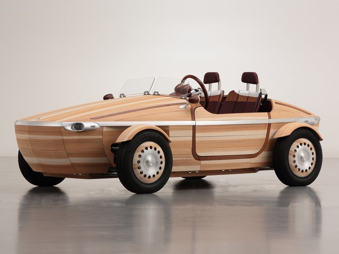 Toyota lần đầu tiên xuất xưởng xe ô tô bằng gỗ - Ảnh 3.