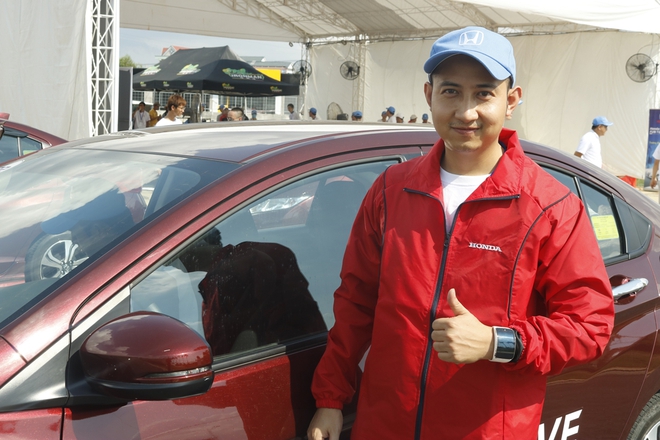 Honda City tổ chức chương trình lái thử ô tô trên đường đua chuyên nghiệp - Ảnh 2.