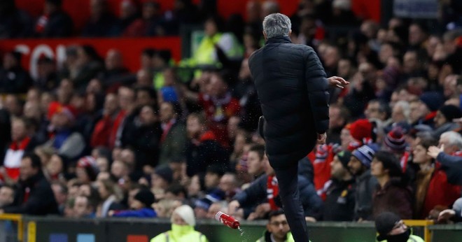 Mourinho - Man United: Đừng để đến ngày không nhìn được mặt nhau - Ảnh 2.