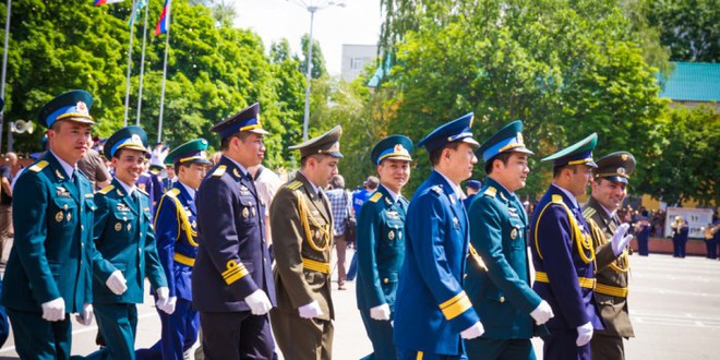 9 phi công Việt Nam xuất sắc tốt nghiệp Học viện Không quân Nga - Ảnh 3.