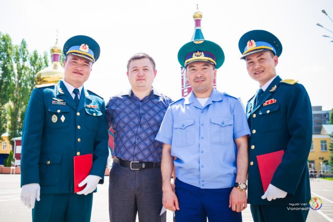 9 phi công Việt Nam xuất sắc tốt nghiệp Học viện Không quân Nga - Ảnh 10.
