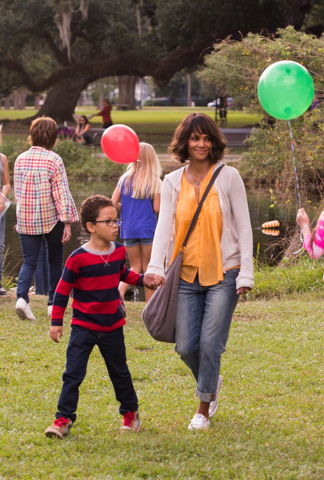 Mỹ nhân da màu Halle Berry tái xuất trong siêu phẩm mới  - Ảnh 3.