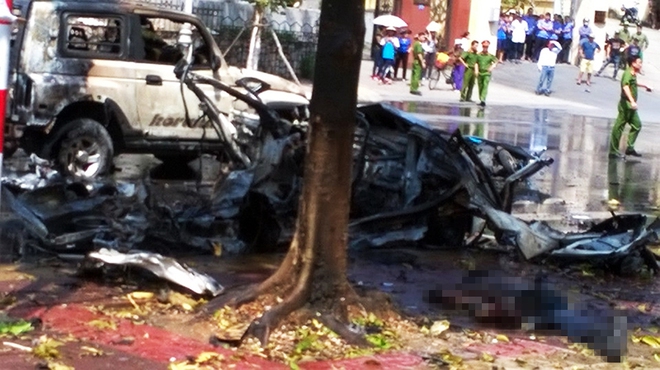 [NÓNG]  Xe taxi nổ như bom ở Cẩm Phả, 2 người chết - Ảnh 7.