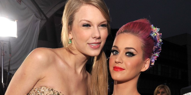 Taylor Swift và Demi Lovato - Ngàn lẻ một thủ đoạn xấu tính - Ảnh 7.