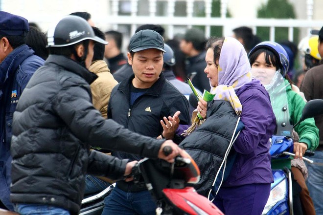 Quả bóng Vàng, Đàm Vĩnh Hưng cùng 40 tên cướp - Ảnh 3.